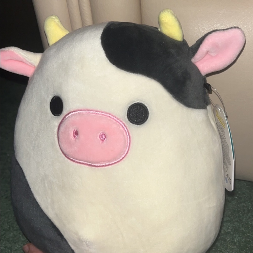 Connor cow Squishmallow